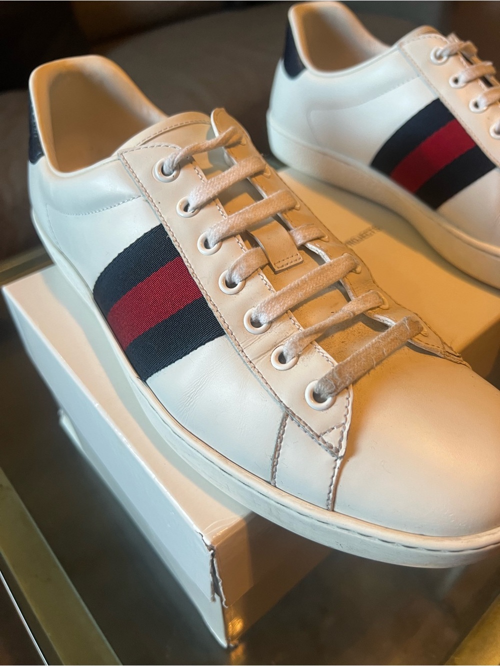 Gucci White Leather Sneakers with Navy and Red Web Stripe great condition SZ 10